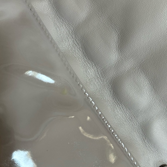 ❤️SOLD❤️Dior Clutch WOC on silver chain Gray/Lilac Neutral color patent - Picture 12 of 16